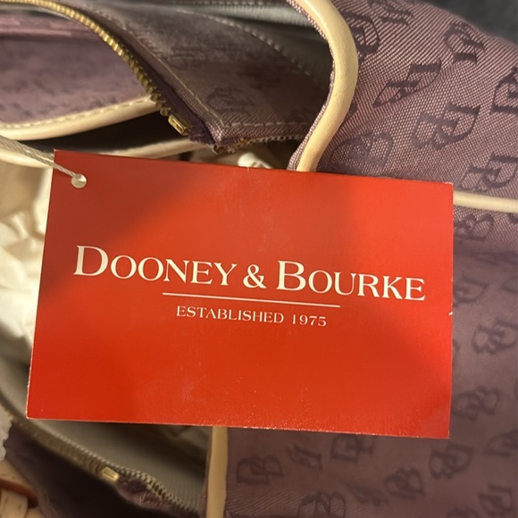 Dooney & Bourke Purple and Cream Women´s Bag